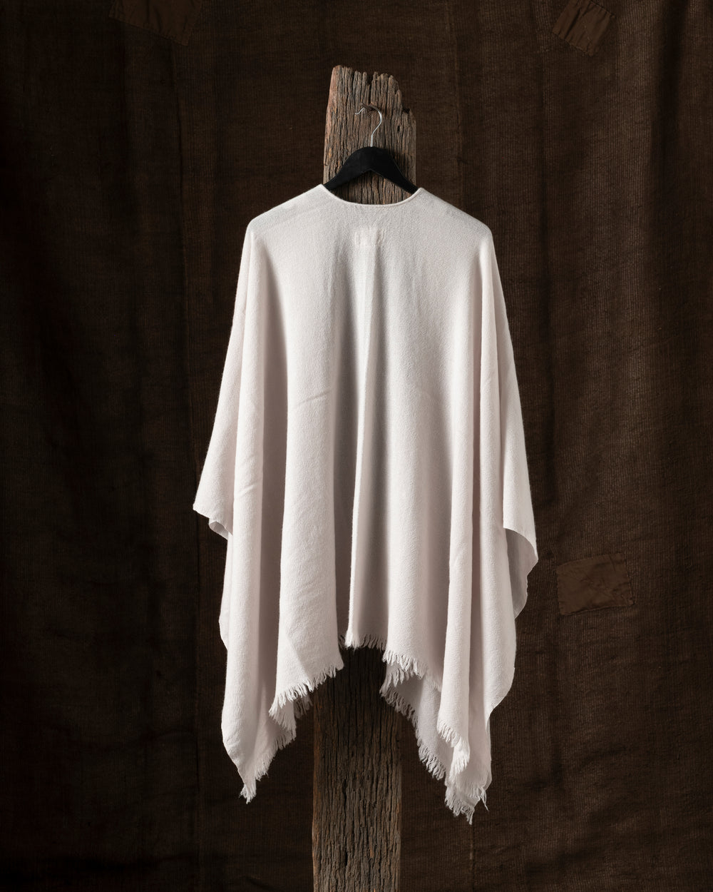 810 Pucho Wrap Slow Cashmere Sand O/S