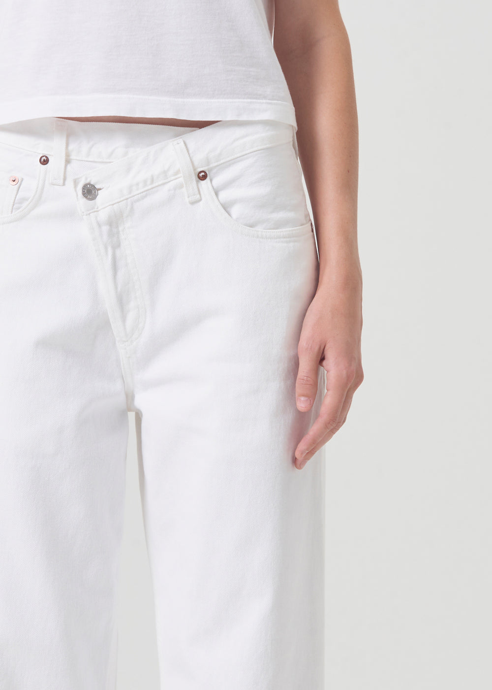 Low Slung Baggy Milkshake