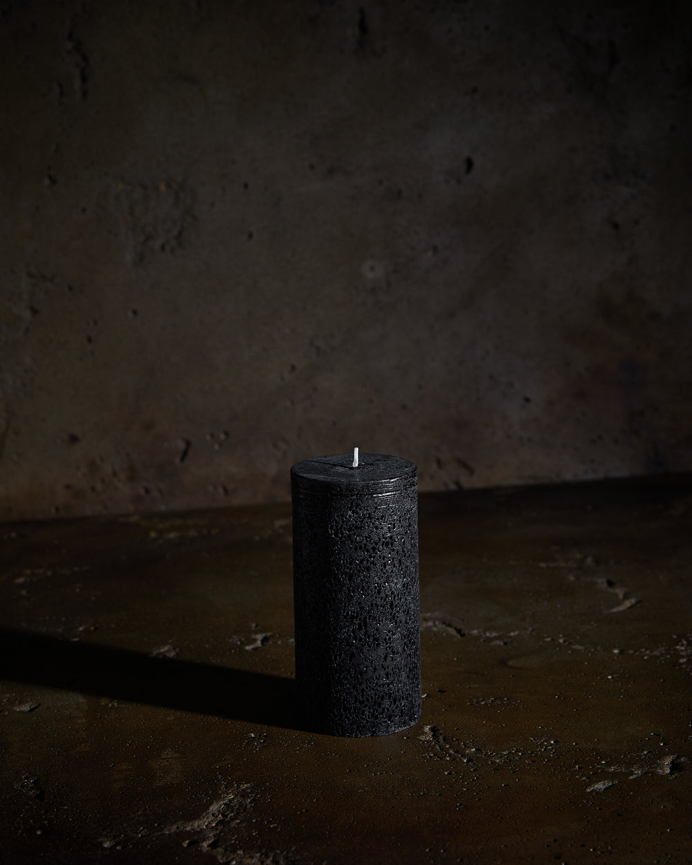 Textured Pillar Candles Black Medium