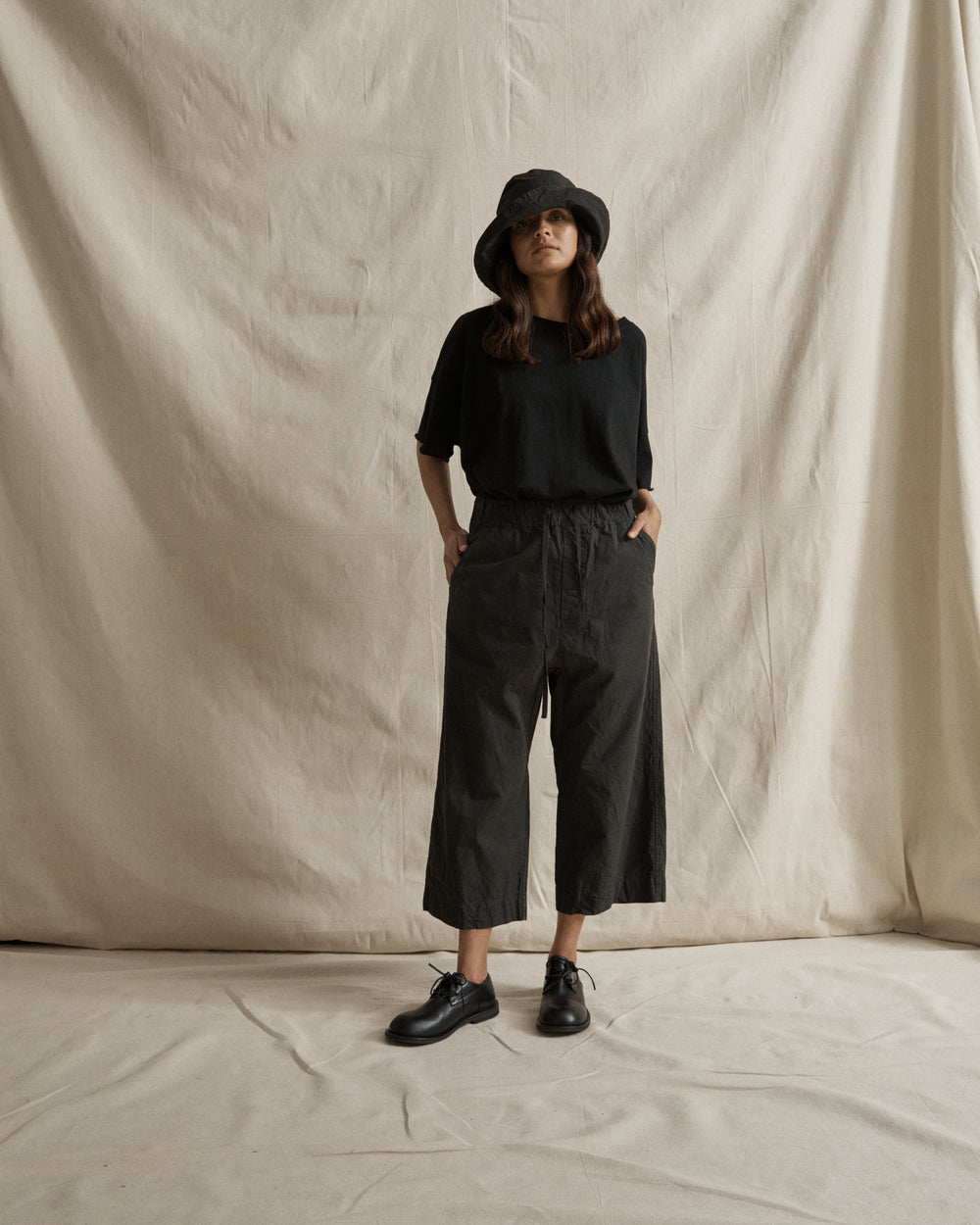 Wide & Short Trousers CC Charcoal