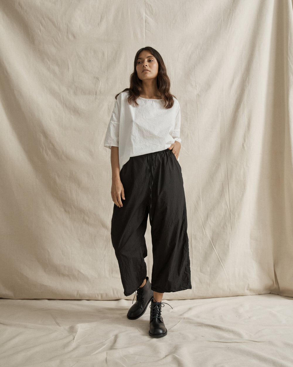 Wide & Short Trousers TC Black