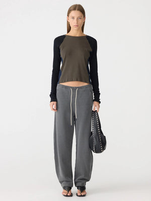 Fleece Barrel Leg Trackpant Washed Black