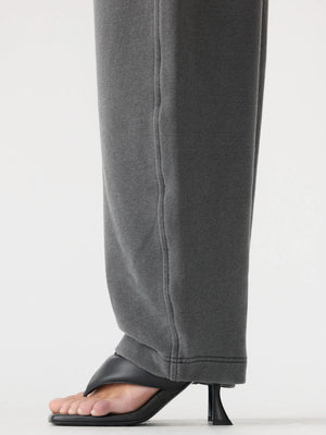 Fleece Barrel Leg Trackpant Washed Black