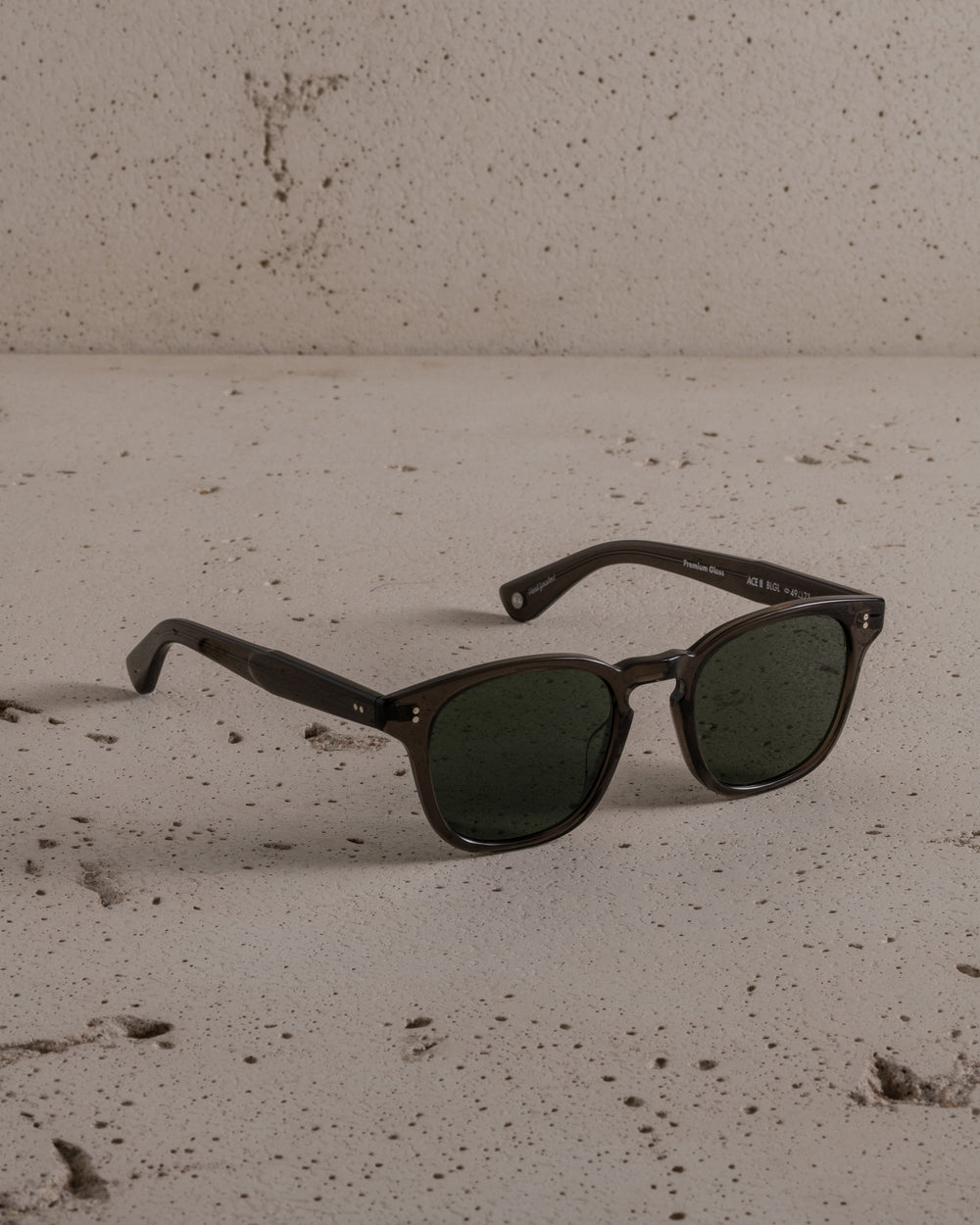 Ace II Sun Black Glass / Semi-Flat Pure G15