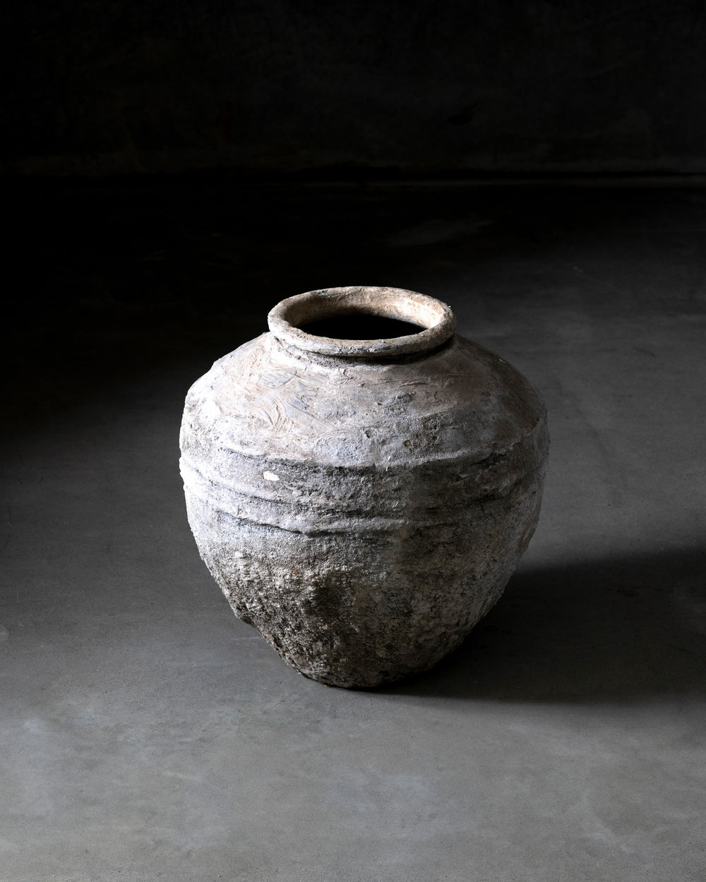 Vintage Aged Water Stone Pot (Java)