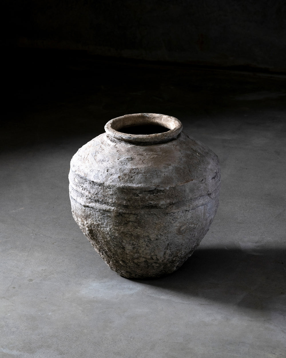 Vintage Aged Water Stone Pot (Java)
