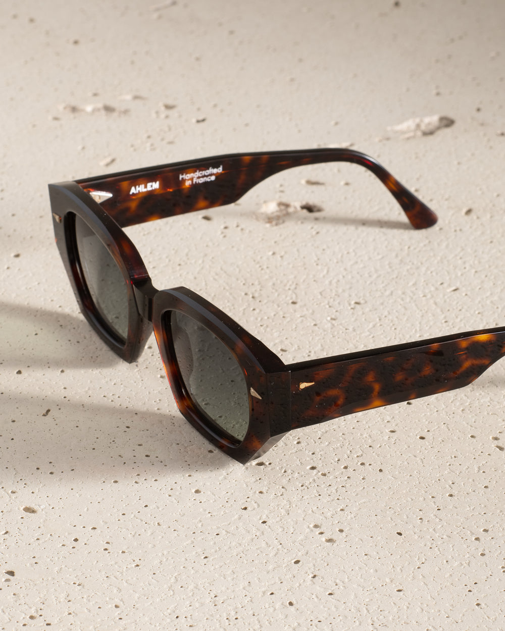 Constantine Sun - Light Turtle / Green Gradient