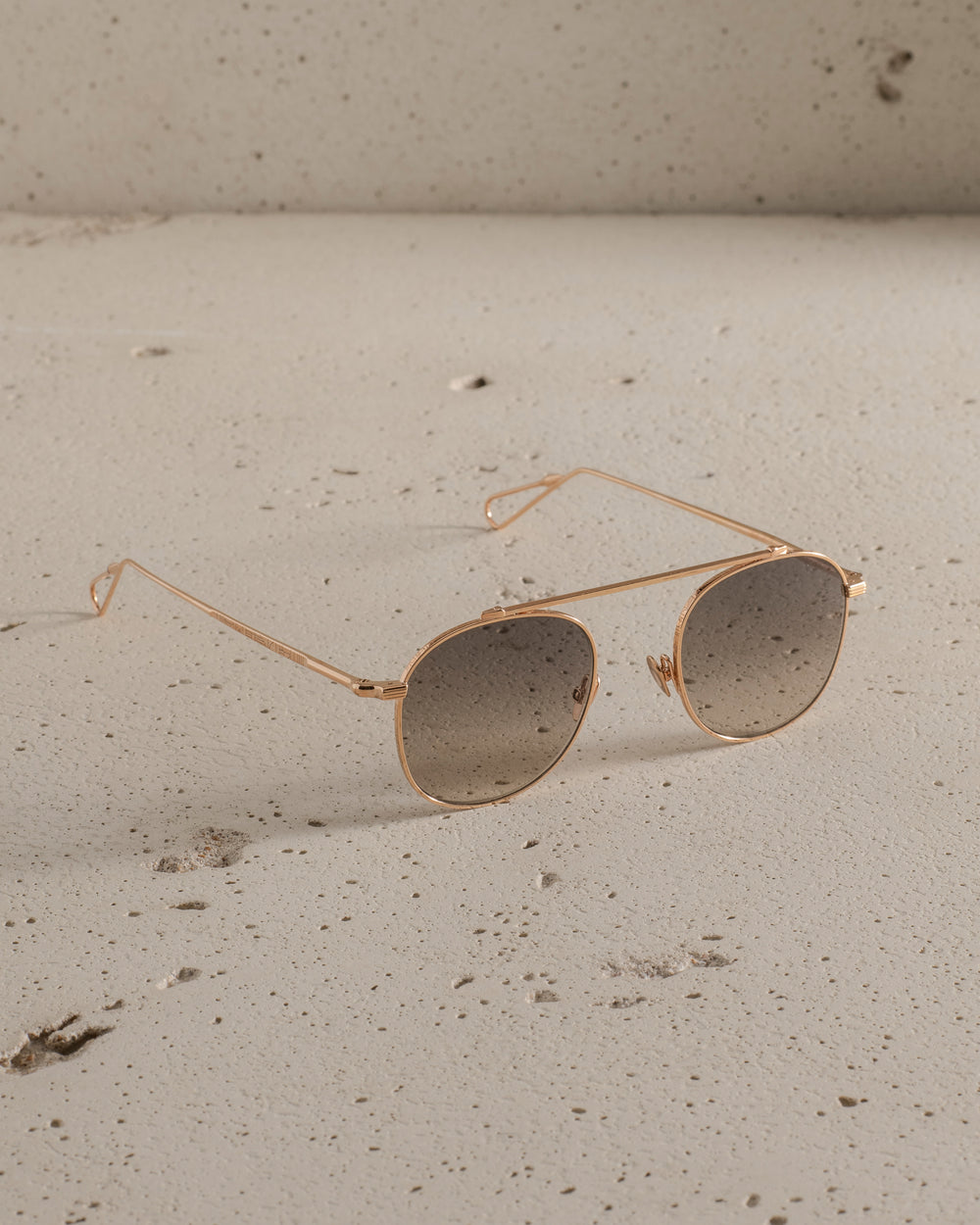 Belleville Sun - Peony Gold / Rain Gradient