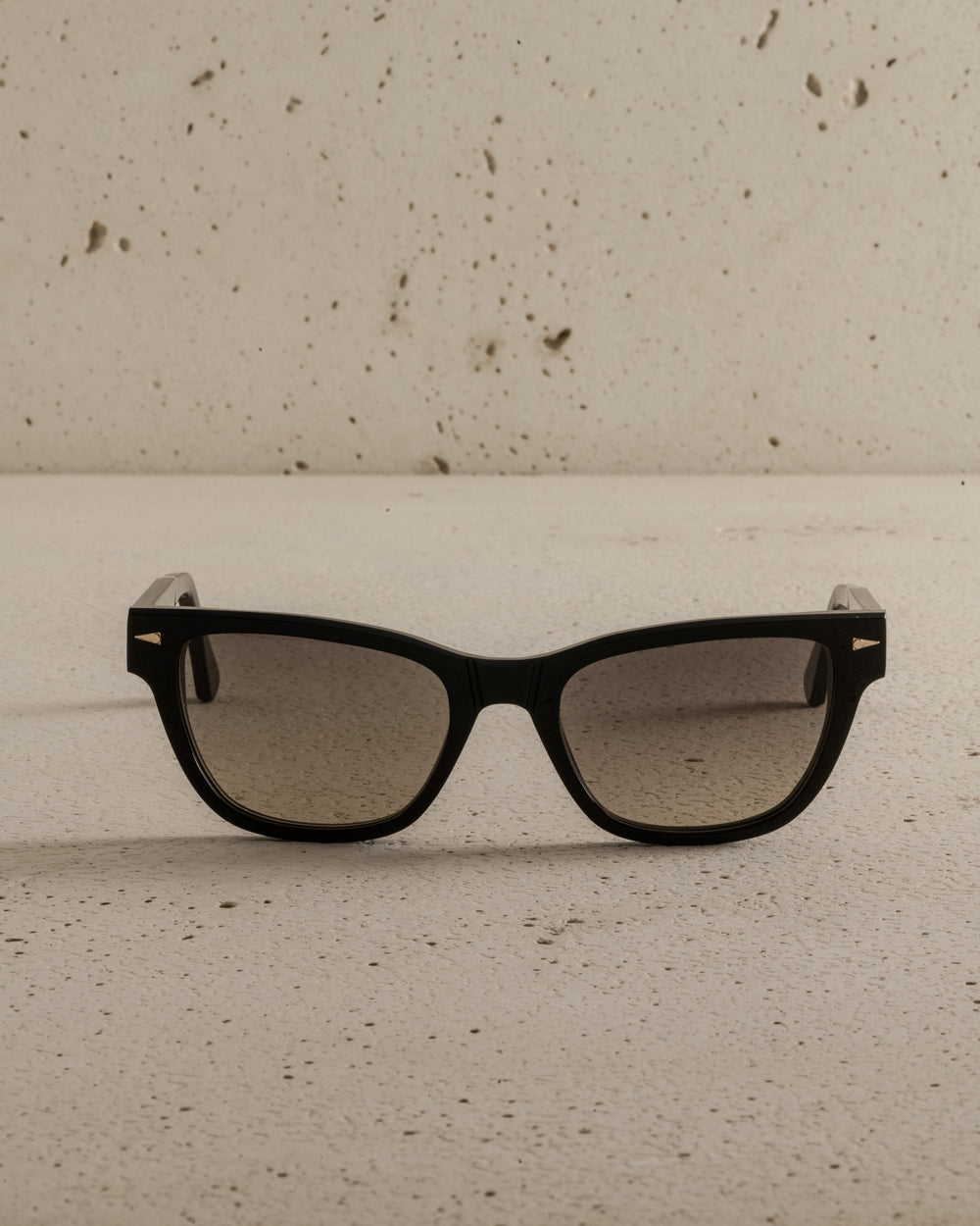 Cassette Sun - Black / Rain Gradient