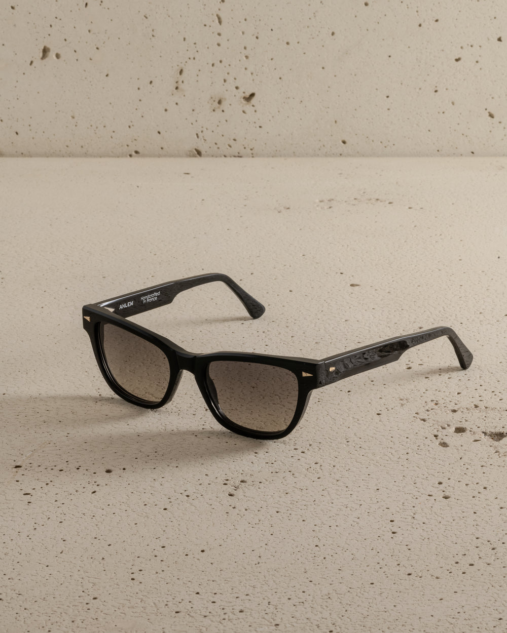 Cassette Sun - Black / Rain Gradient