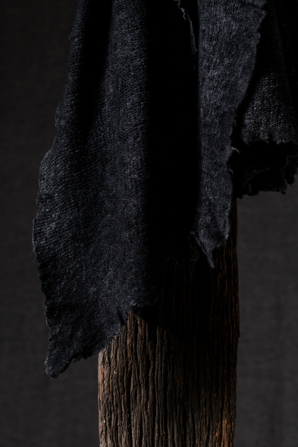 Unisex Merino Cashmere Distressed Scarf N/Nero