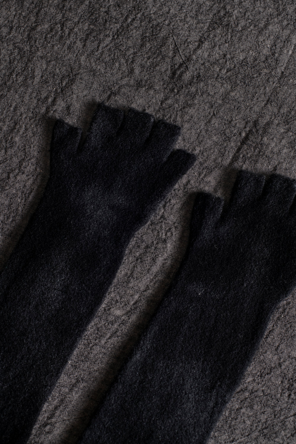 Hand Painted Carded Cashmere Gloves N/Nero