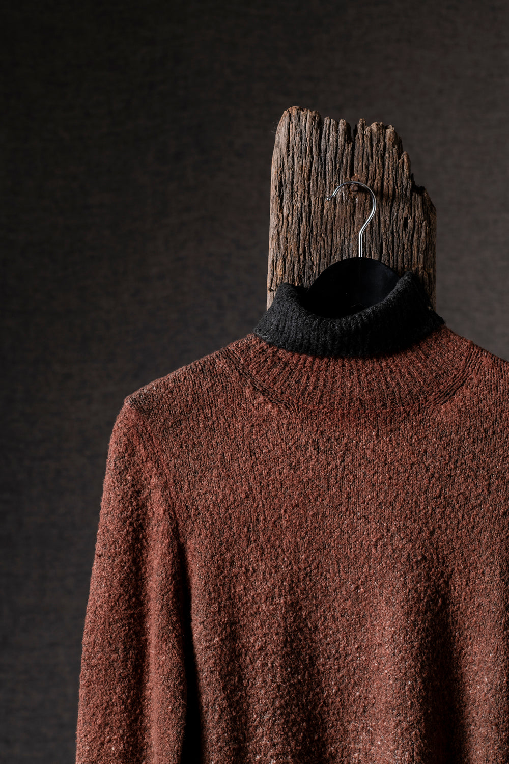 Man High Neck Brushed Cotton Pullover N/Brownie