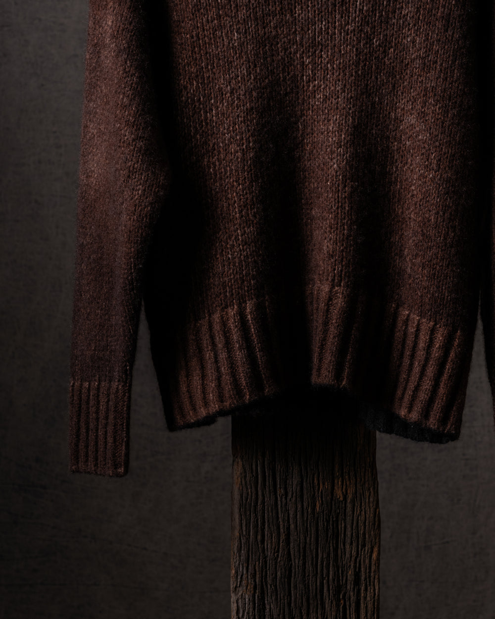 Woman High Neck Hand Painted Pullover w/ Links Detail N/Brownie