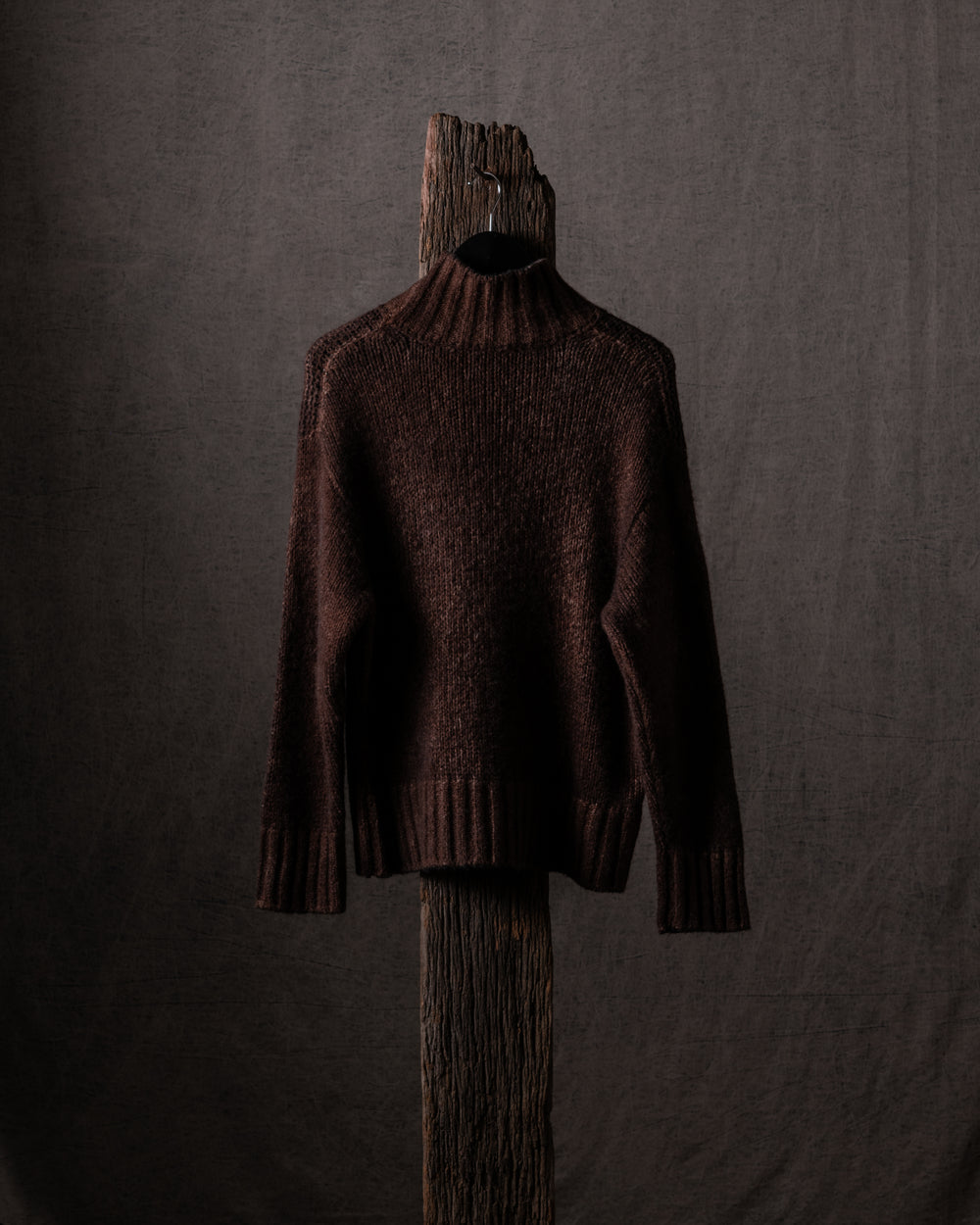 Woman High Neck Hand Painted Pullover w/ Links Detail N/Brownie