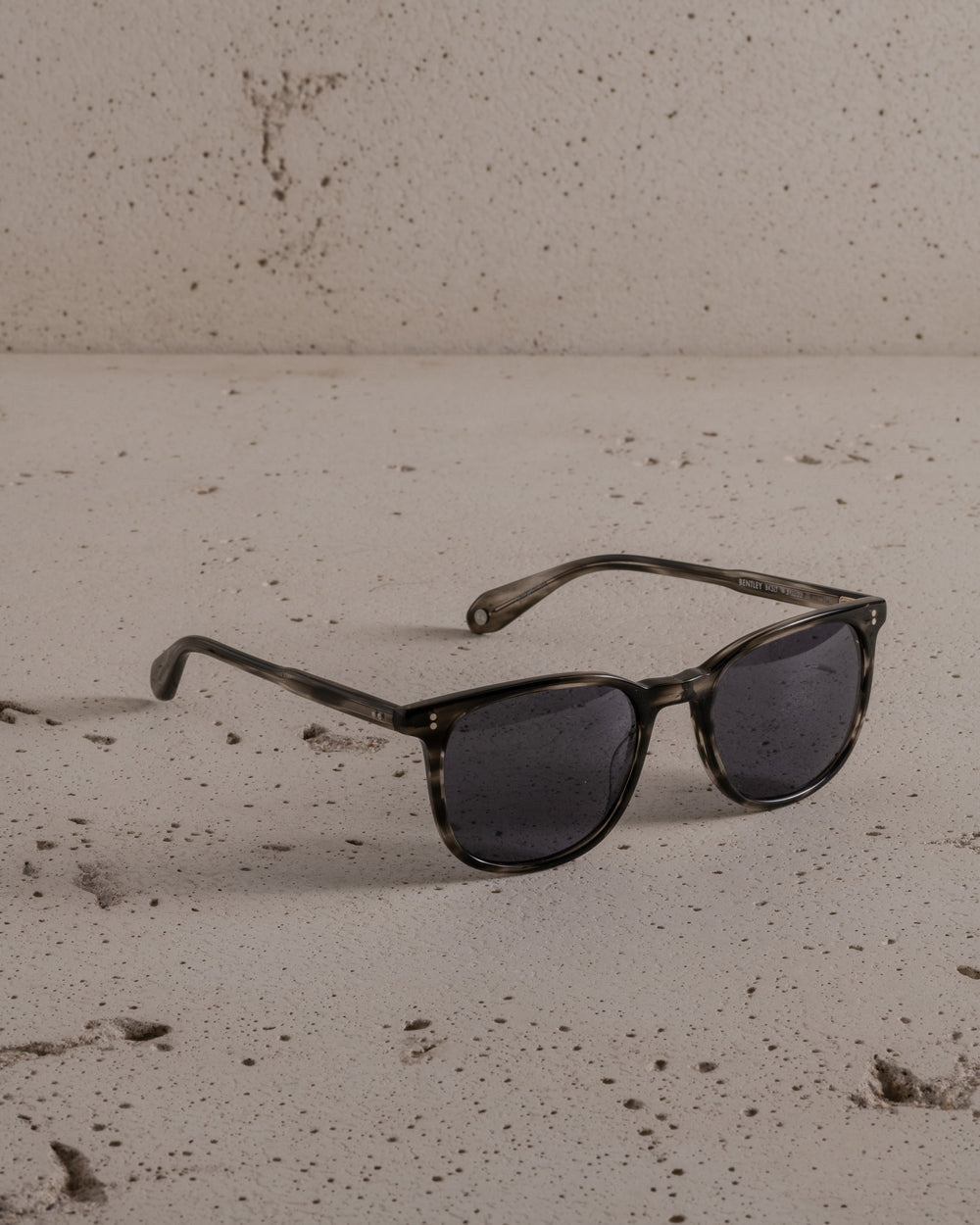 Bentley Sun Black Sleet Tortoise / Blue Smoke