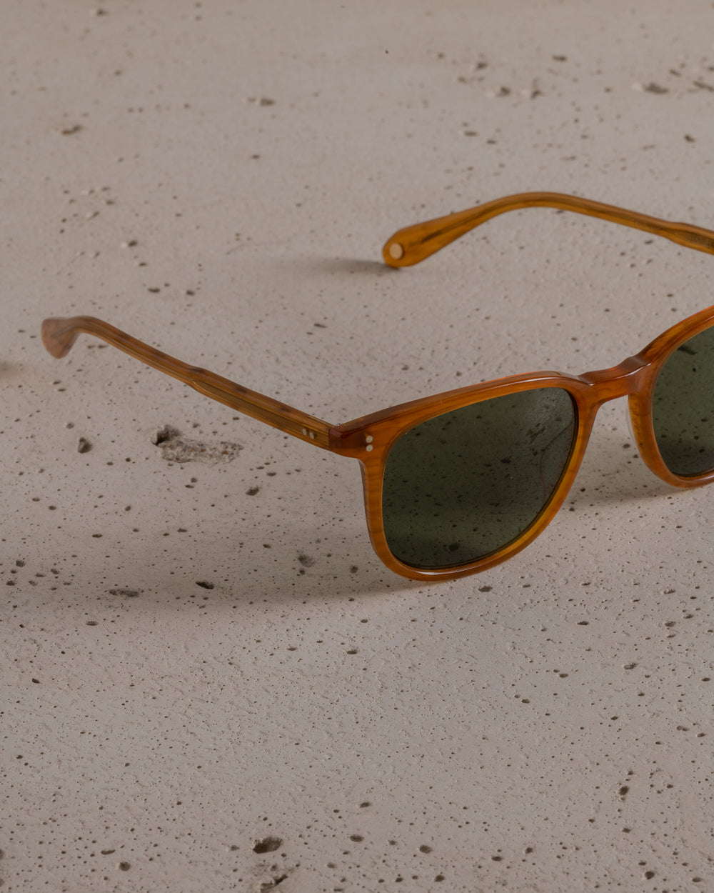 Bentley Sun Butterscotch / Green Polar