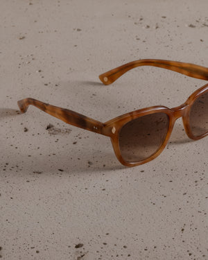 Broadway Sun Ember Tortoise / Semi-Flat Auburn Gradient