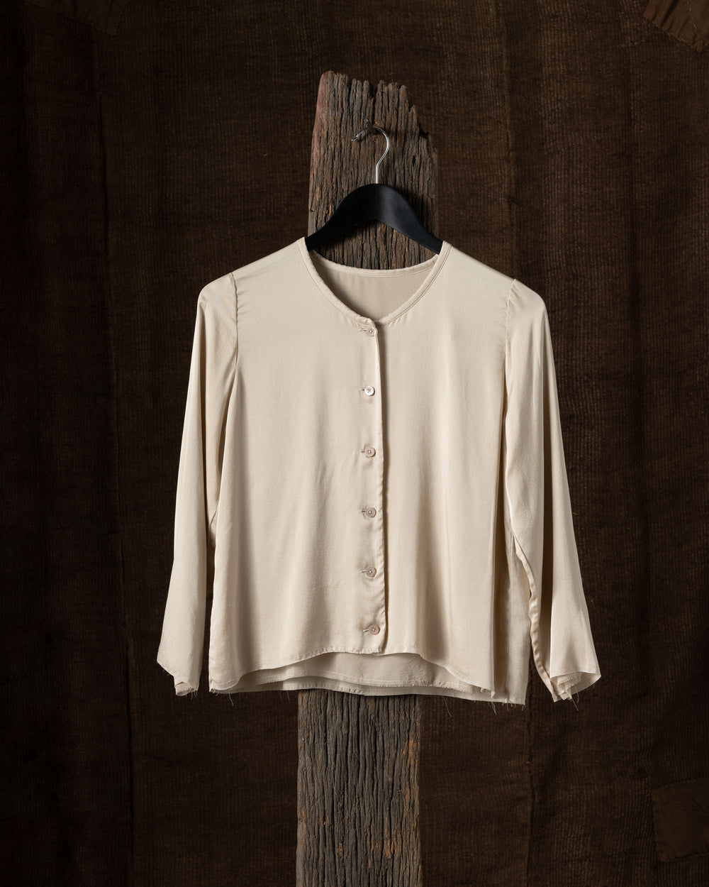 Blouse LS Silk Latte