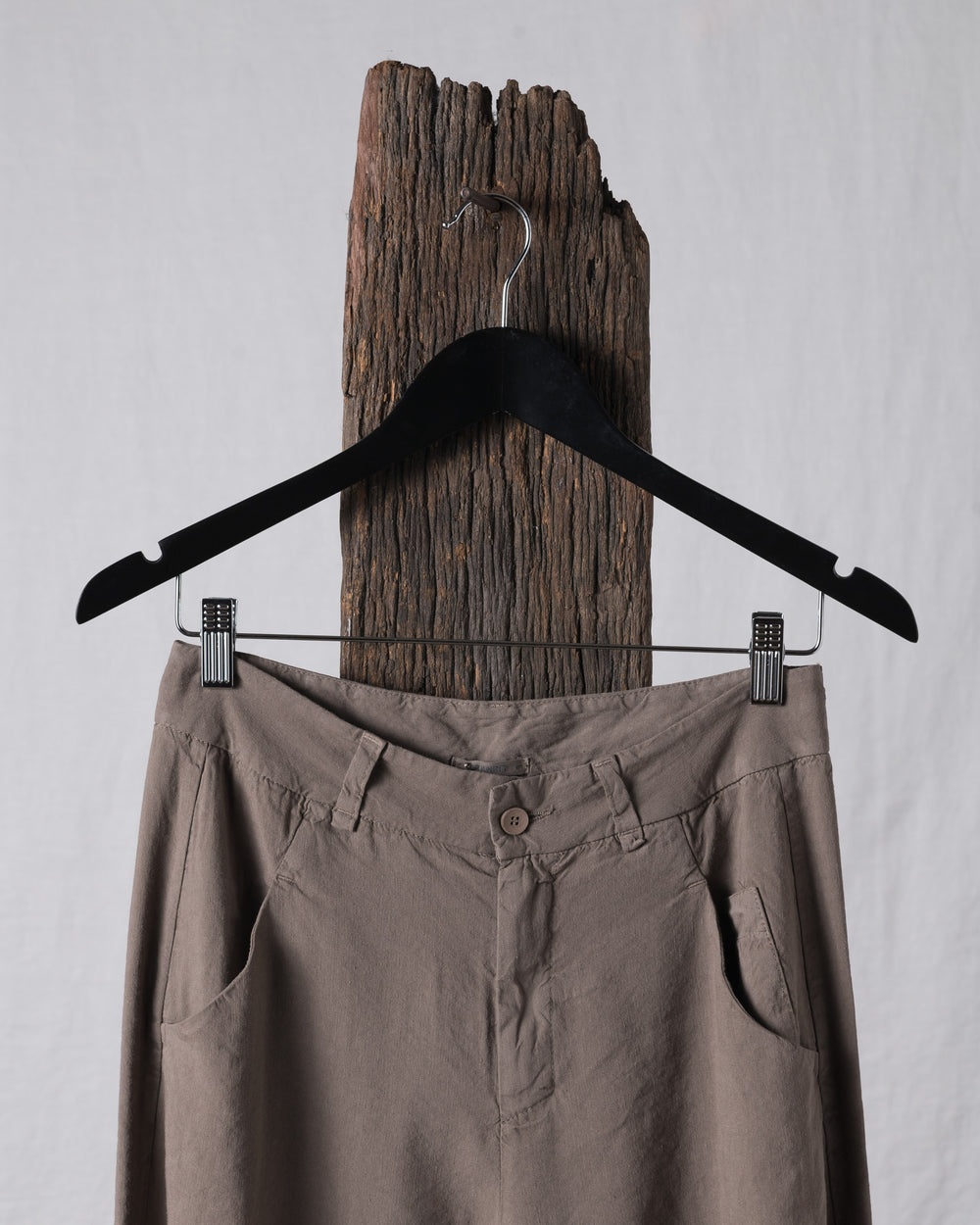 Signature Pant Taupe