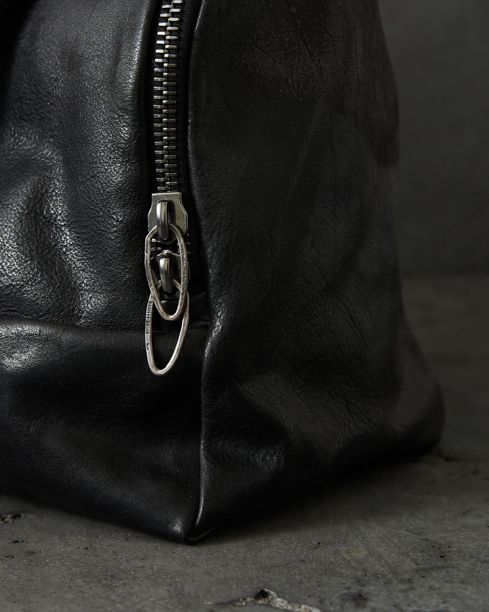 Giano GR Carved - Black