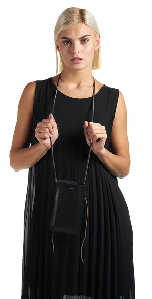 Pully TP Case Black