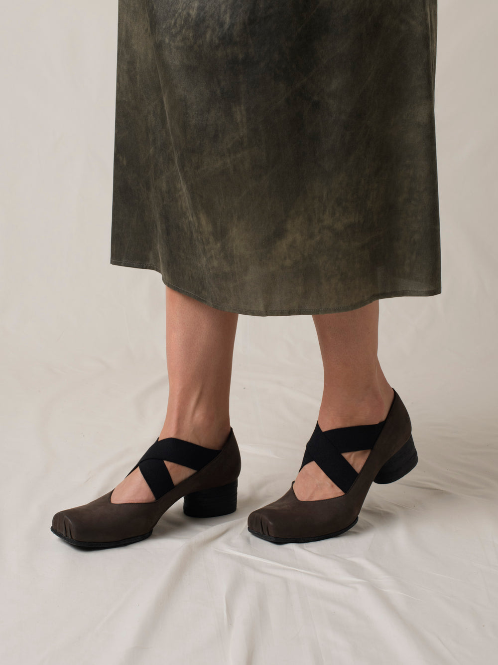 High Ballet Shoes Brown Black