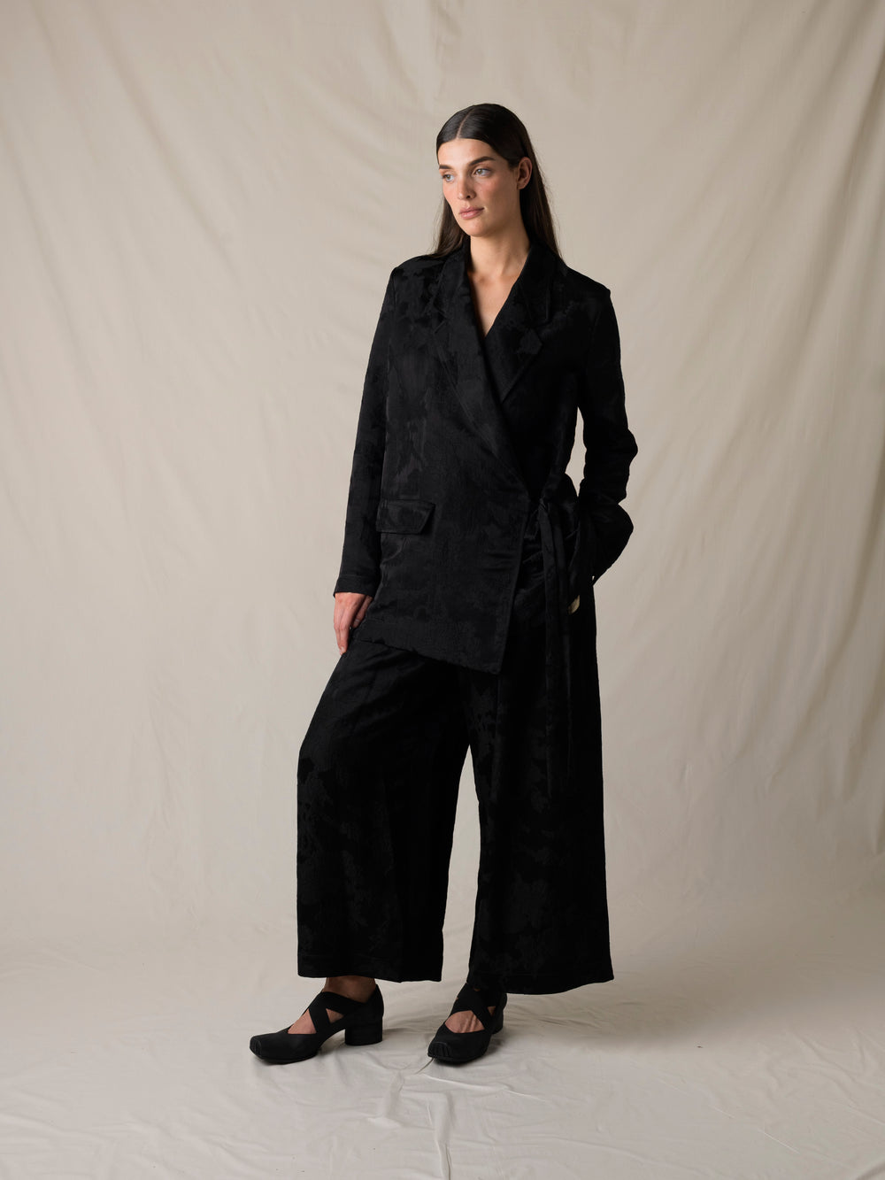 Poetic Pants Black