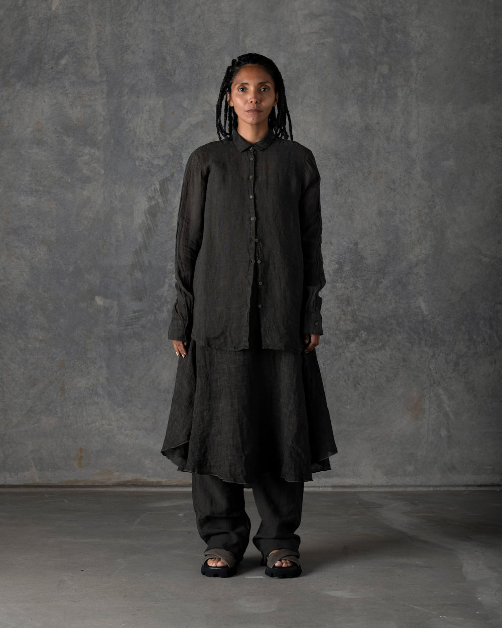 Relaxed Linen Shirt Collar Dark Grey / Brown T-200