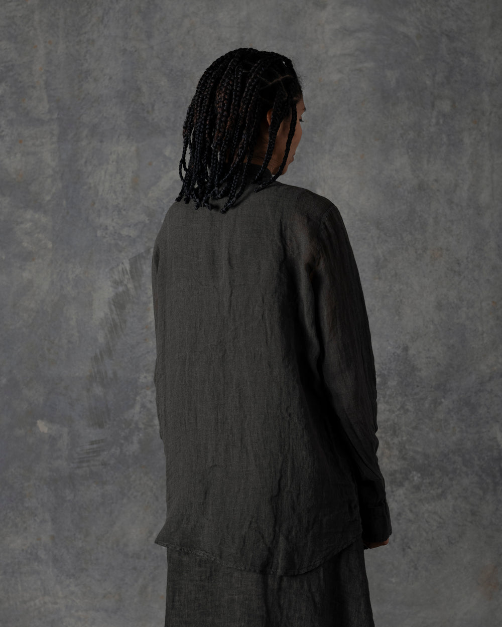 Relaxed Linen Shirt Collar Dark Grey / Brown T-200