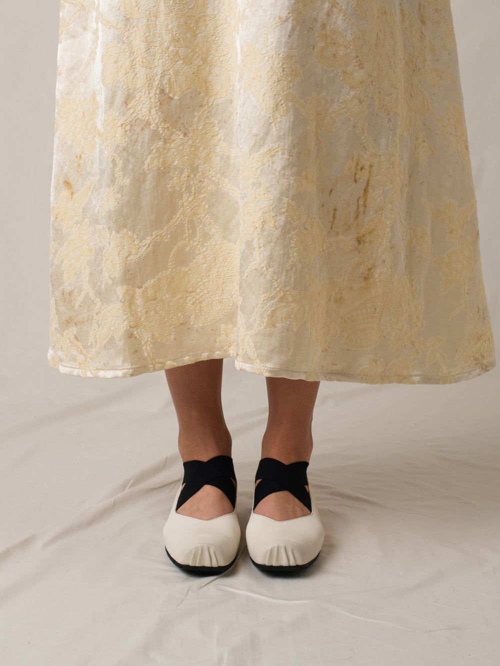 Ballet Shoes Off White / Black