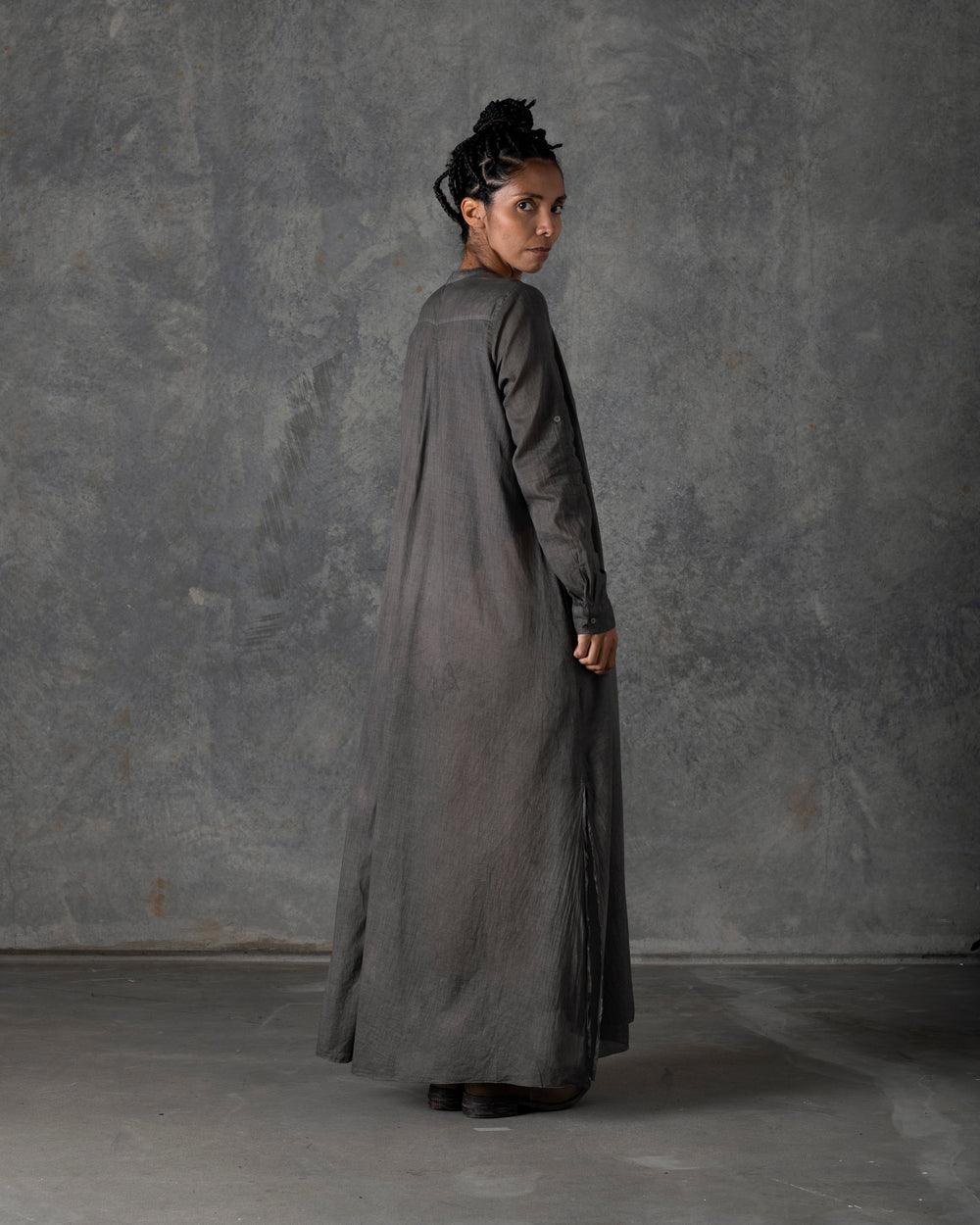 Long Large Cotton Shirt Dark Grey / Brown T-213