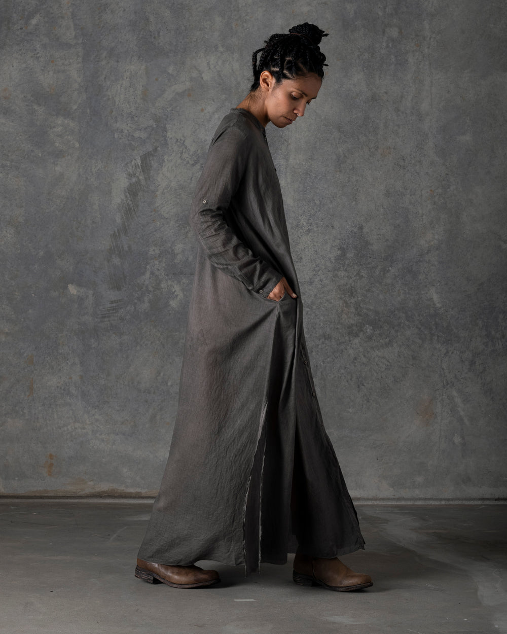 Long Large Cotton Shirt Dark Grey / Brown T-213