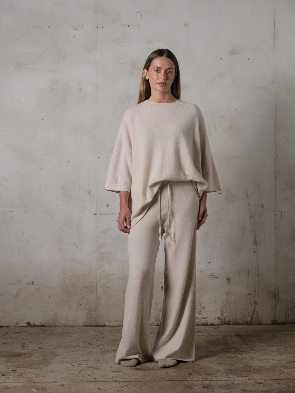 Boxy SS Cashmere Top Plaster