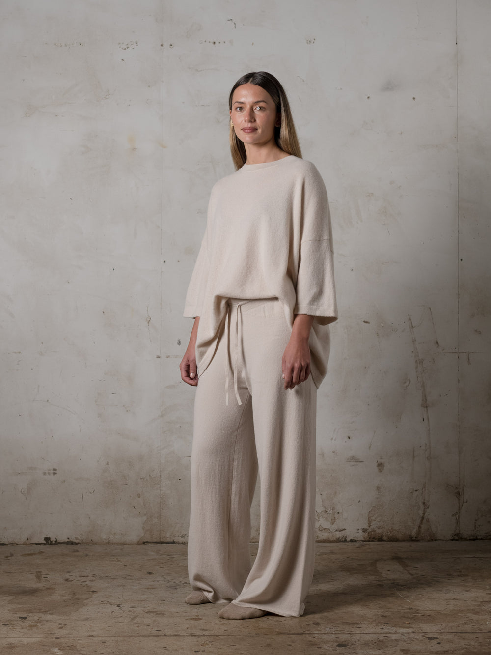 Boxy SS Cashmere Top Plaster