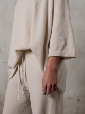 Boxy SS Cashmere Top Plaster