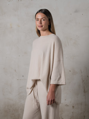 Boxy SS Cashmere Top Plaster