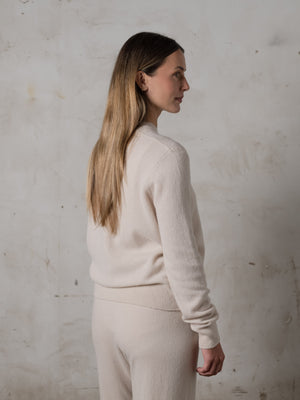 Cropped Fitted Sweater Cashmere Plaster