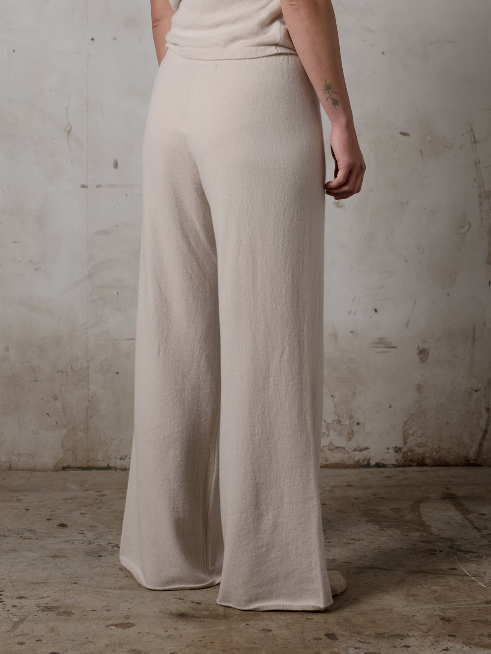 Pant Cashmere Plaster