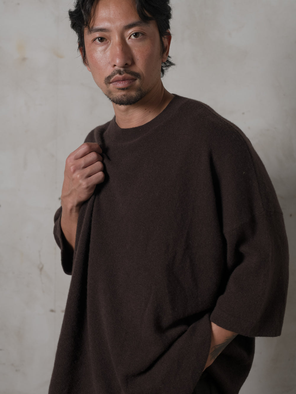 Unisex Boxy SS Cashmere Top Mocha