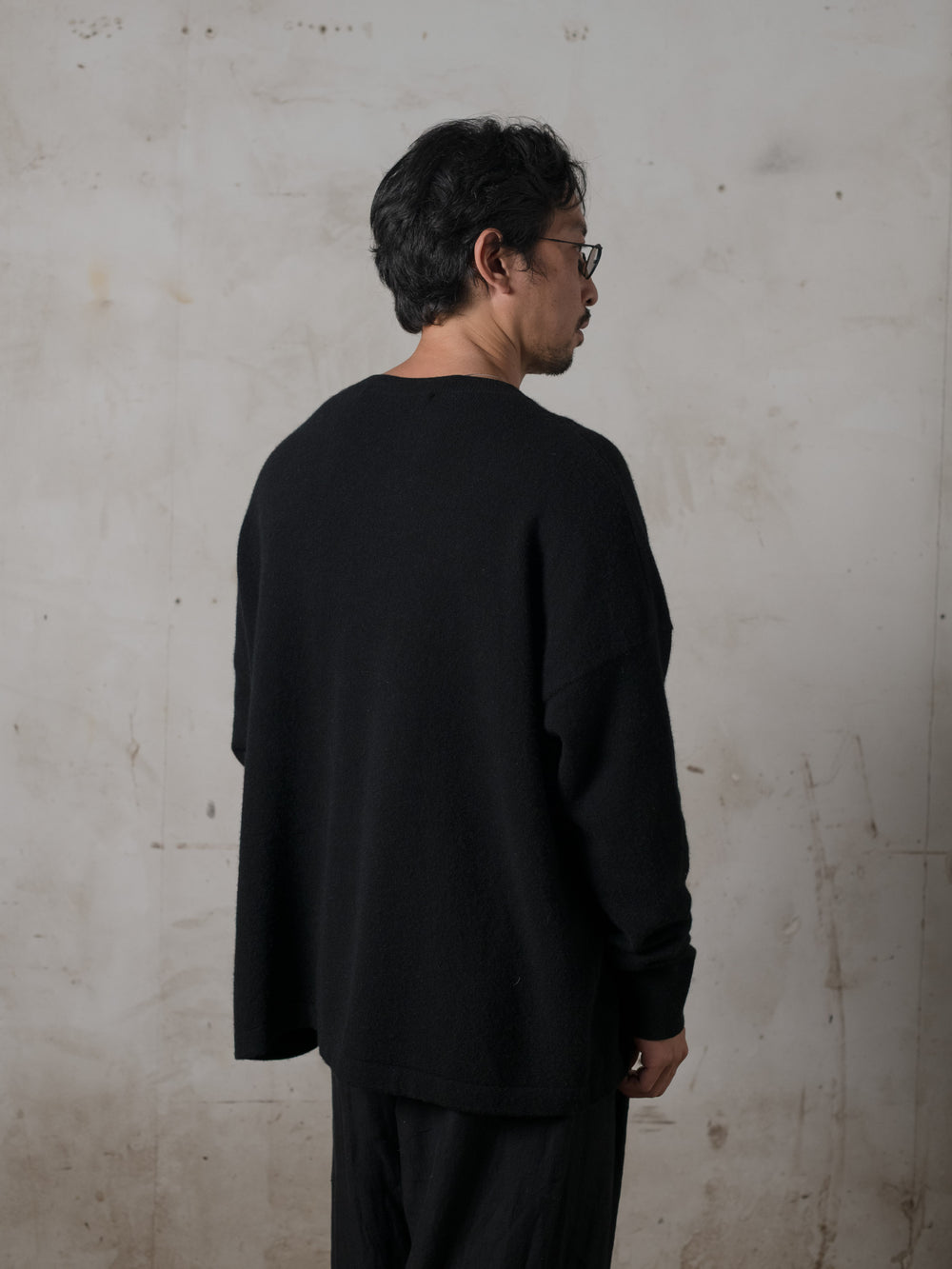 Boxy LS Cashmere Top Black