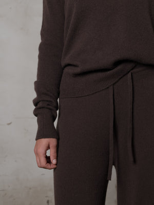 Cropped Fitted Sweater Cashmere Mocha