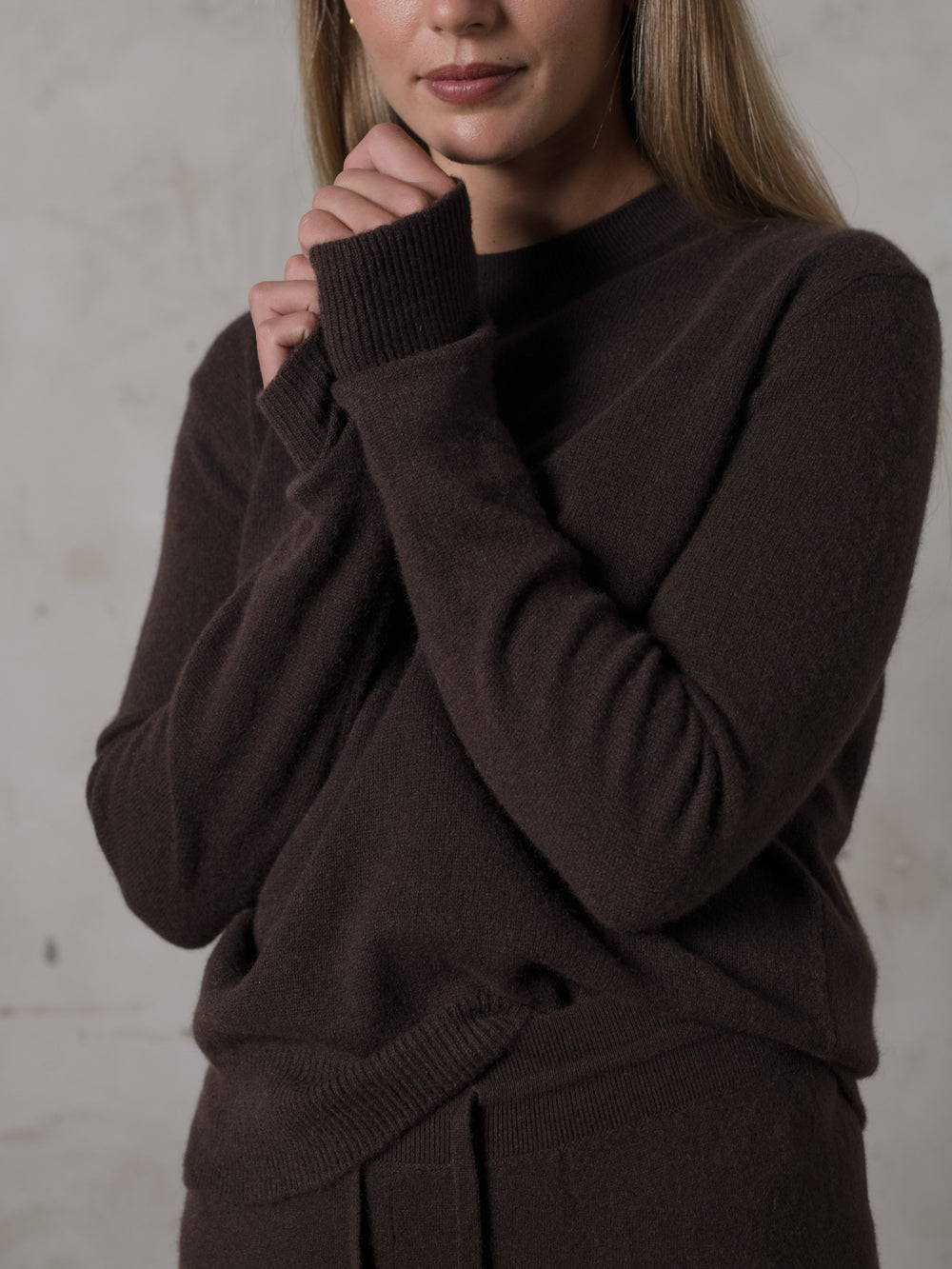 Cropped Fitted Sweater Cashmere Mocha