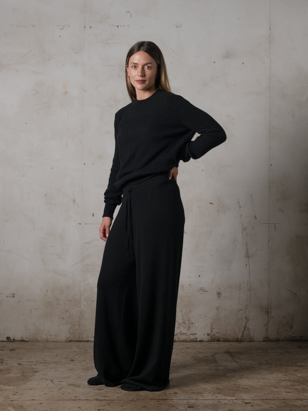 Cropped Fitted Sweater Cashmere Black