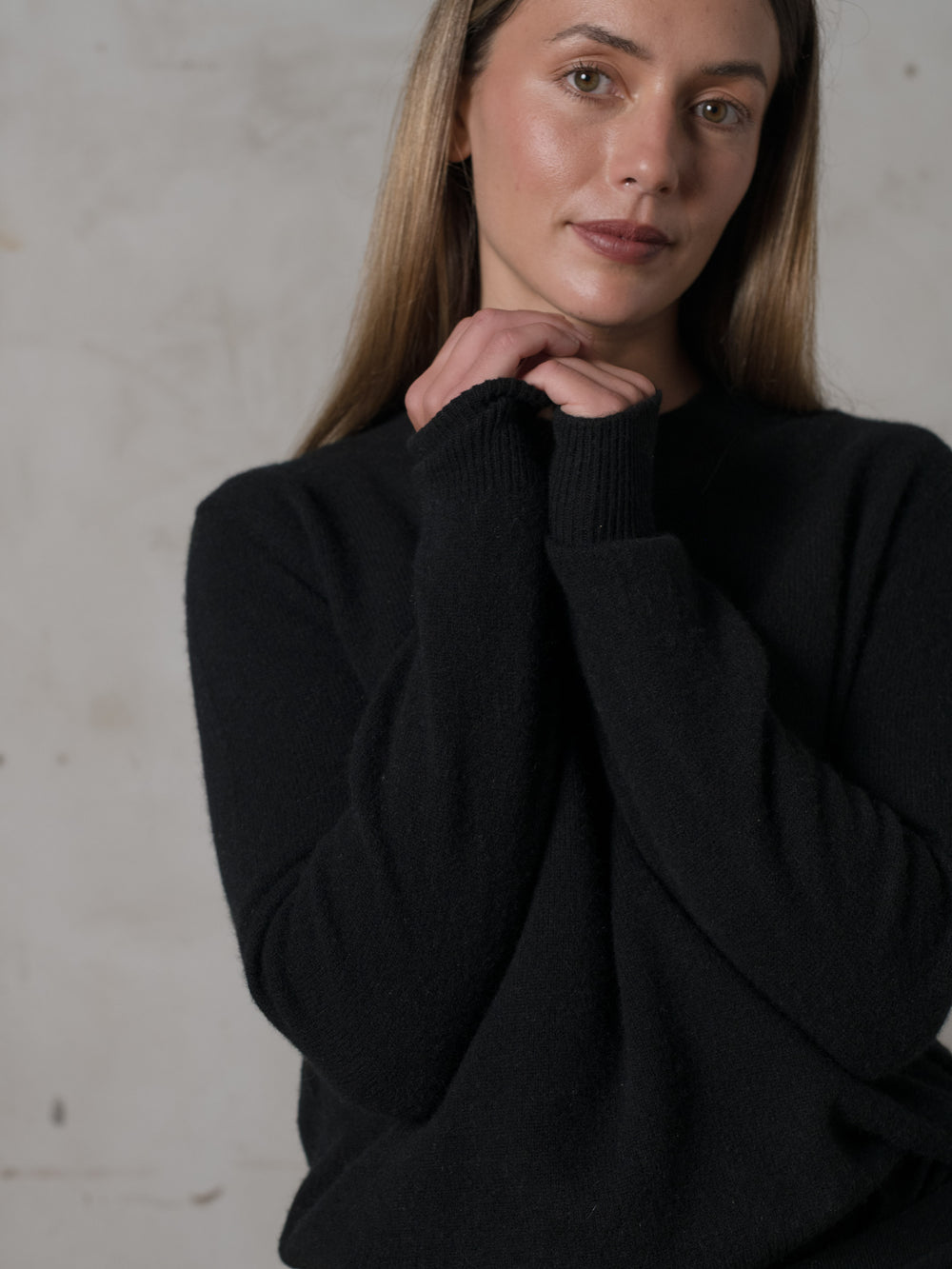 Cropped Fitted Sweater Cashmere Black
