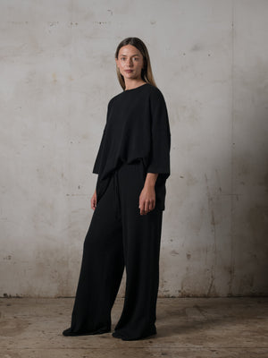 Unisex Boxy SS Cashmere Top Black