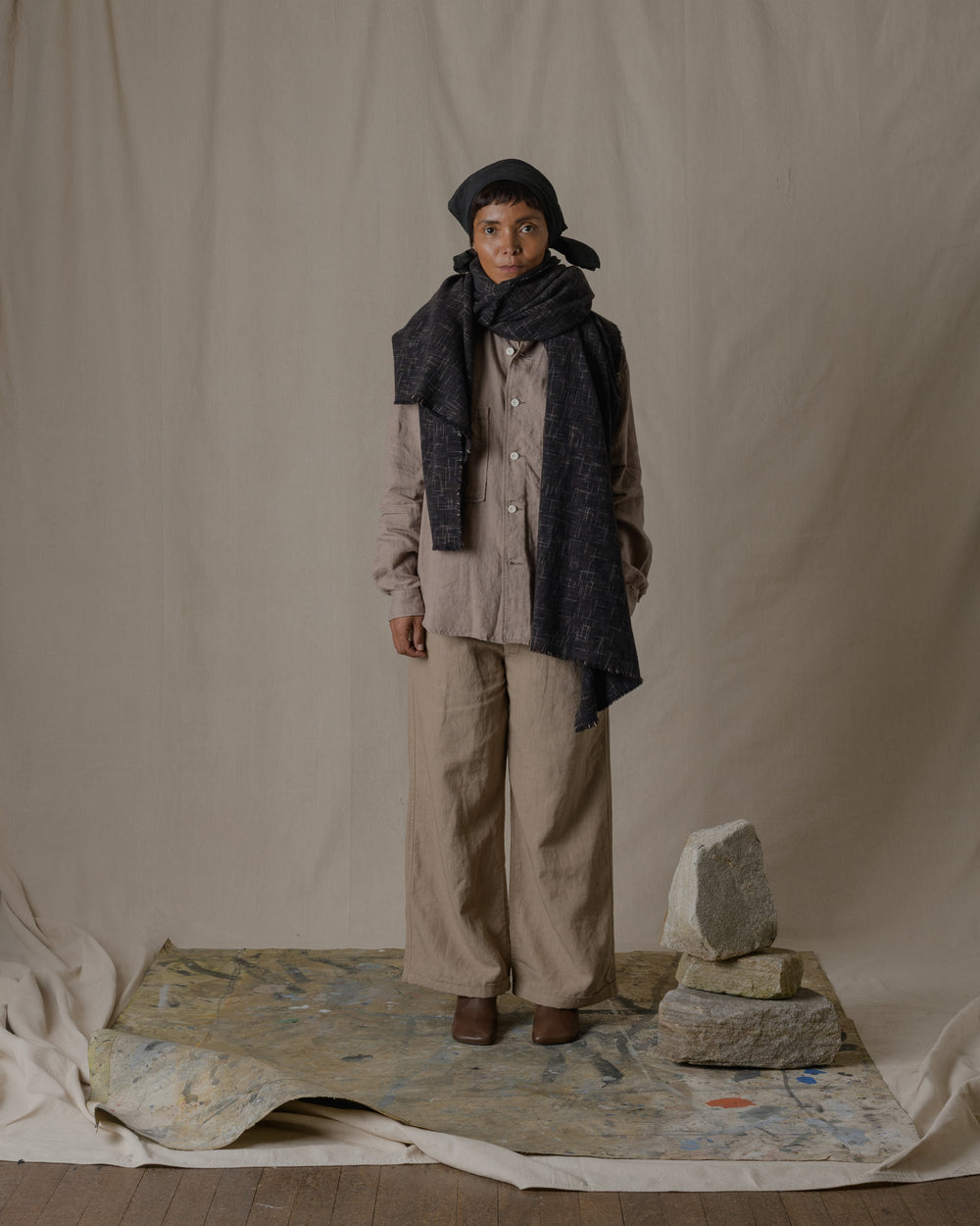 Unisex Blanket Stole Kasuri Fine Cashmere in Charcoal O/S