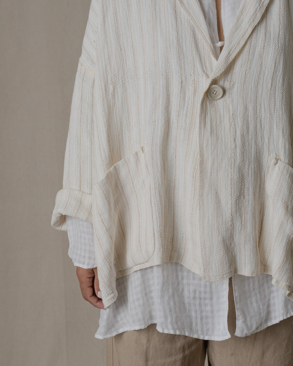 Handwoven Stole Jacket Washi in Natural