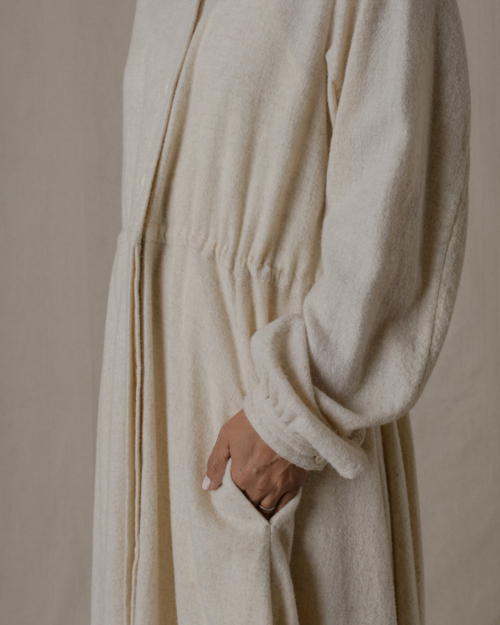 Long Shirt Dress One Piece Wool Cashmere in Ecru O/S