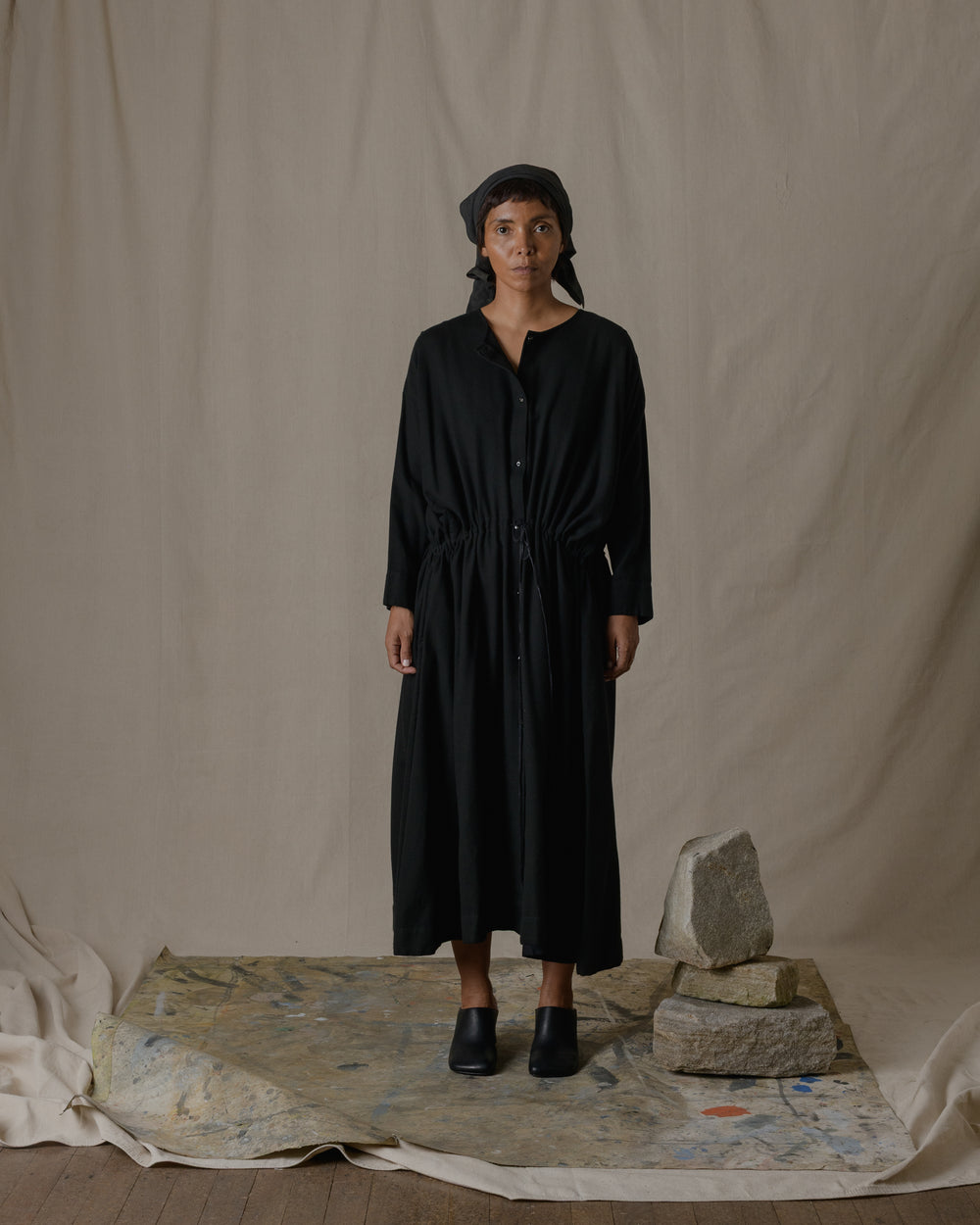 Front Button Open Dress Silk in Black O/S